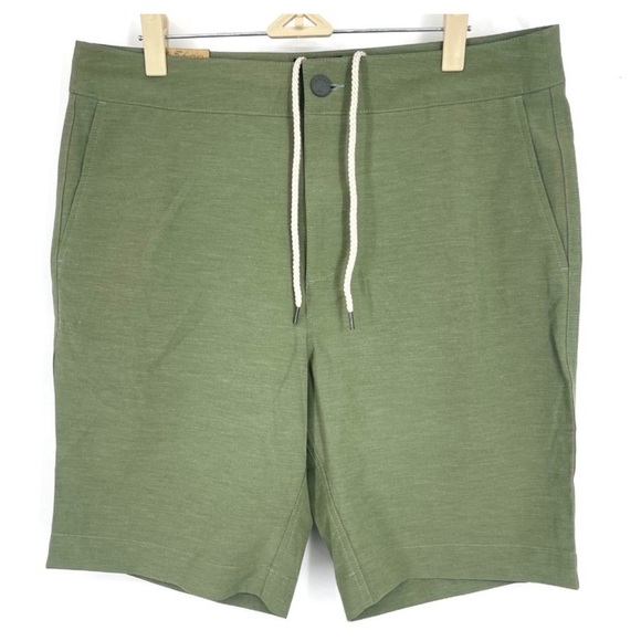 Faherty All Day Shorts Olive Green 30 Waist 9” Inseam NWT - Picture 3 of 12